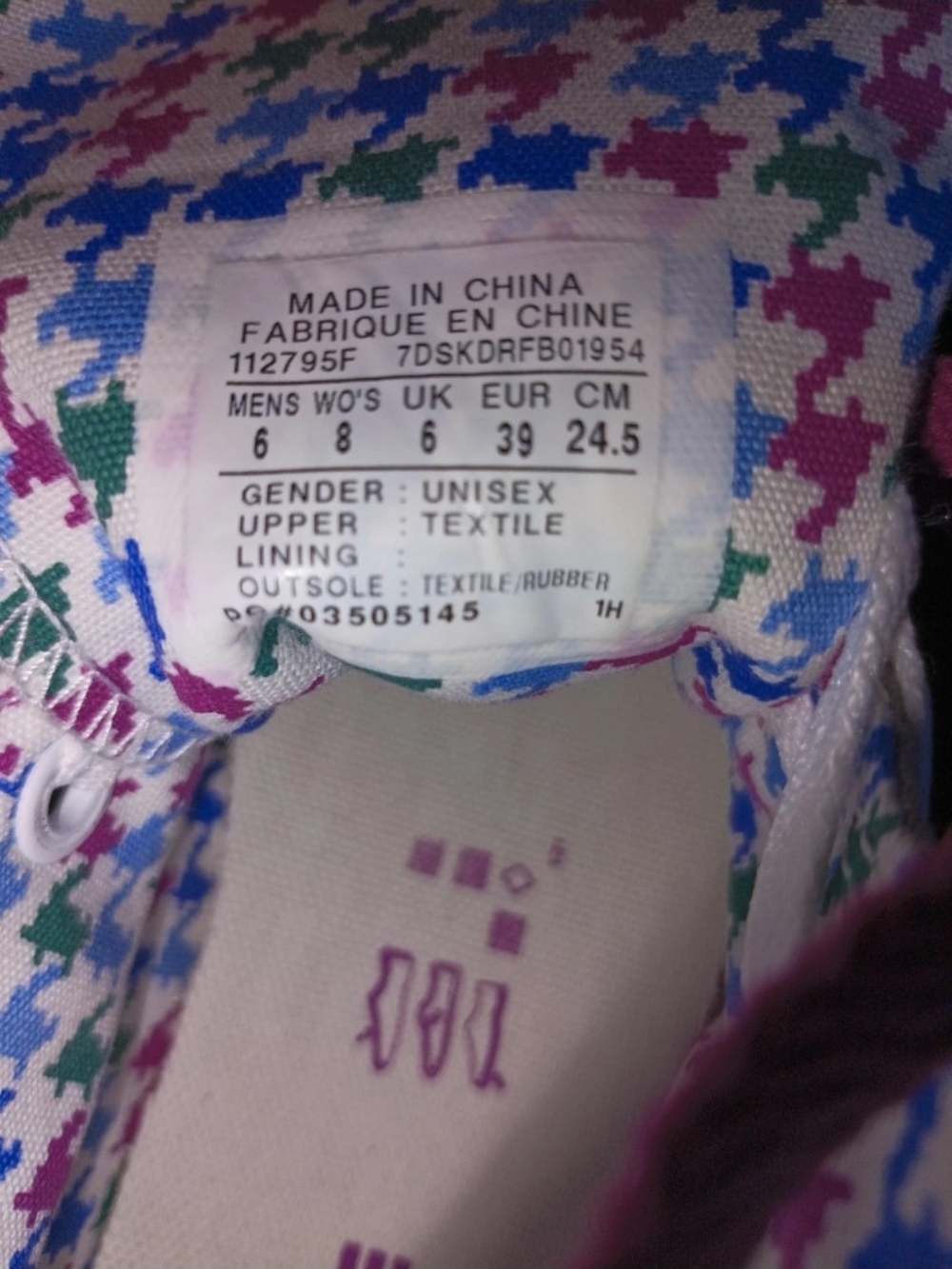 Converse Low-Top Canvas Sneakers with Dual Pink and White Laces - Picture 4 of 5